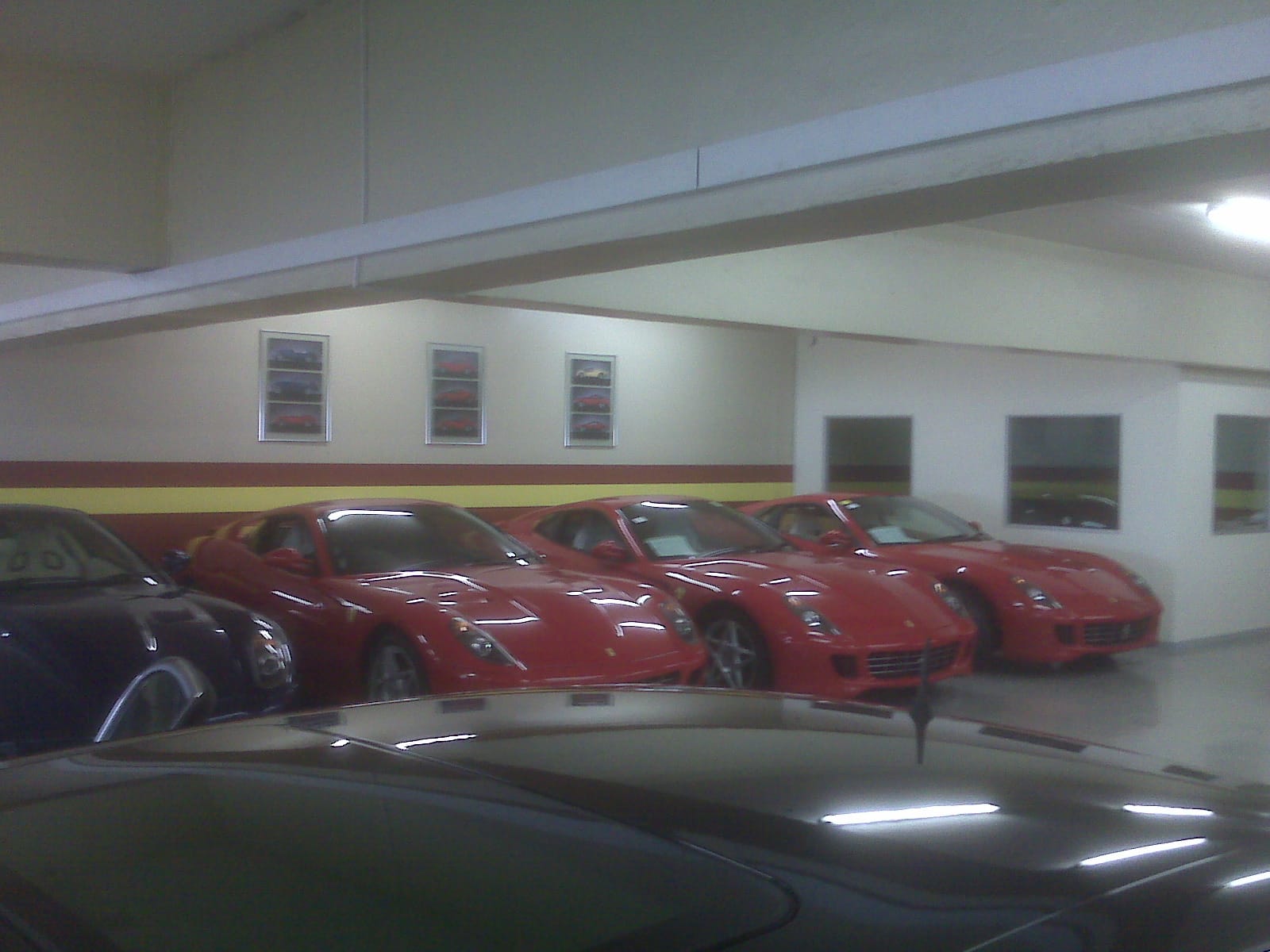 A gang of F430's 